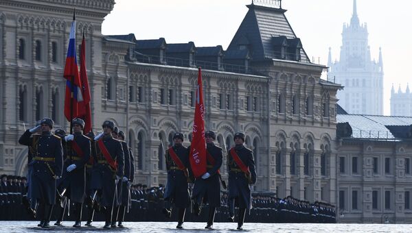 Марш, посвященный 77-летию военного парада 1941 года, на Красной площади в Москве Марш, посвященный 77-летию военного парада 1941 года, на Красной площади в Москве
