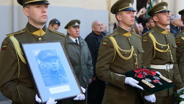 Перезахоронение останков командира лесных братьев Адольфаса Раманаускаса-Ванагаса в Вильнюсе Перезахоронение останков командира лесных братьев Адольфаса Раманаускаса-Ванагаса в Вильнюсе