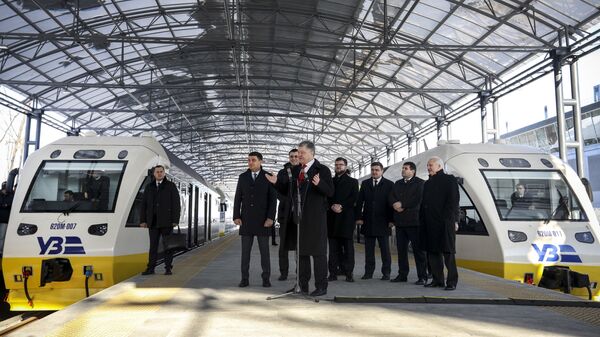 Президент Украины Петр Порошенко на торжественном открытии запуска экспресса в аэропорт Борисполь, Украина. 30 ноября 2018 Президент Украины Петр Порошенко на торжественном открытии запуска экспресса в аэропорт Борисполь, Украина. 30 ноября 2018