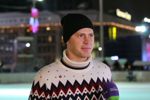 Чемпион Олимпийских игр в Турине в парном катании Максим Маринин Чемпион Олимпийских игр в Турине в парном катании Максим Маринин