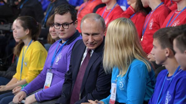 Президент РФ Владимир Путин принимает участие в открытом уроке Направление прорыва в Ярославле Президент РФ Владимир Путин принимает участие в открытом уроке Направление прорыва в Ярославле