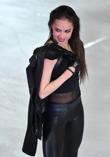 Алина Загитова Алина Загитова