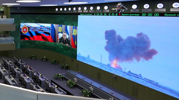 Видеотрансляция пуска ракеты комплекса Авангард с гиперзвуковым планирующим крылатым боевым блоком в Национальном центре управления обороной РФ Видеотрансляция пуска ракеты комплекса Авангард с гиперзвуковым планирующим крылатым боевым блоком в Национальном центре управления обороной РФ