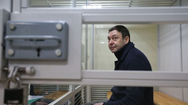 Руководитель портала РИА Новости Украина Кирилл Вышинский в Херсонском апелляционном суде Руководитель портала РИА Новости Украина Кирилл Вышинский в Херсонском апелляционном суде