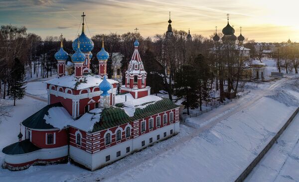 Церковь Дмитрия на Крови в Угличе Церковь Дмитрия на Крови в Угличе