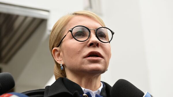 Кандидат в президенты Украины, лидер всеукраинского объединения Батькивщина Юлия Тимошенко на пресс-конференции в Киеве. 1 марта 2019 Кандидат в президенты Украины, лидер всеукраинского объединения Батькивщина Юлия Тимошенко на пресс-конференции в Киеве. 1 марта 2019
