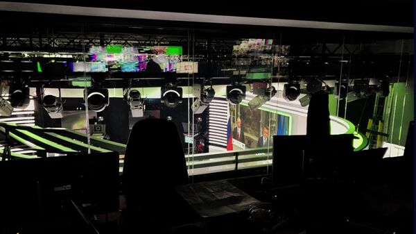 Студия телеканала RT France Студия телеканала RT France