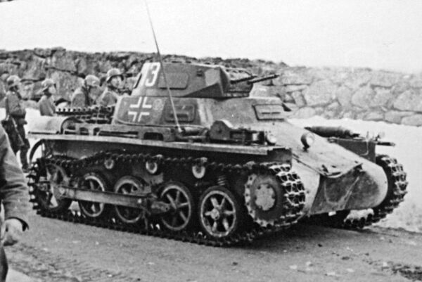 Немецкий танк PzKpfw I Немецкий танк PzKpfw I