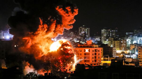 Взрывы в секторе Газа после ударов Израиля 