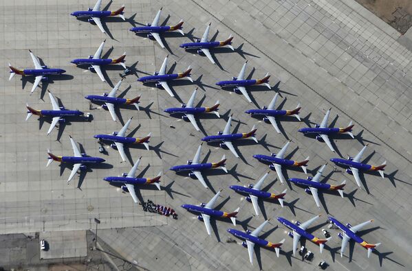 Самолеты Boeing 737 MAX авиакомпании Southwest Airlines в аэропорту Южной Калифорнии Самолеты Boeing 737 MAX авиакомпании Southwest Airlines в аэропорту Южной Калифорнии