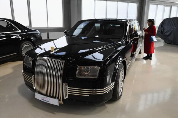 Автомобиль Aurus в Государственном научном центре РФ ФГУП НАМИ в рамках проекта Открой#Моспром в Москве Автомобиль Aurus в Государственном научном центре РФ ФГУП НАМИ в рамках проекта Открой#Моспром в Москве