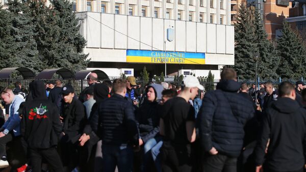 Здание ЦИК Украины в Киеве во время президентских выборов. 31 марта 2019 Здание ЦИК Украины в Киеве во время президентских выборов. 31 марта 2019