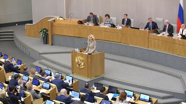 Вице-премьер РФ Татьяна Голикова во время выступления в рамках правительственного часа на пленарном заседании Государственной думы РФ в Москве. 3 апреля 2019 Вице-премьер РФ Татьяна Голикова во время выступления в рамках правительственного часа на пленарном заседании Государственной думы РФ в Москве. 3 апреля 2019