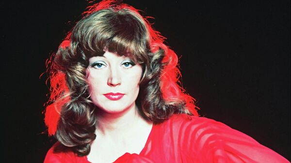 Эстрадная певица Алла Пугачева Эстрадная певица Алла Пугачева