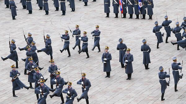 Развод конных и пеших караулов Президентского полка Развод конных и пеших караулов Президентского полка