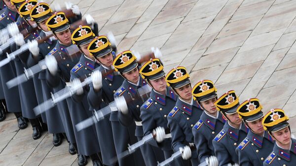 Развод конных и пеших караулов Президентского полка Развод конных и пеших караулов Президентского полка