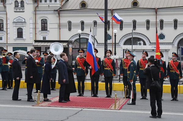 Торжественная церемония встречи лидера КНДР Ким Чен Ына во Владивостоке