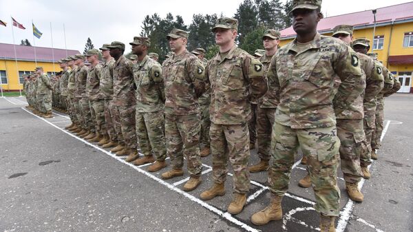 Американские военнослужащие во время ротации подразделений по подготовке военнослужащих Украины Американские военнослужащие во время ротации подразделений по подготовке военнослужащих Украины