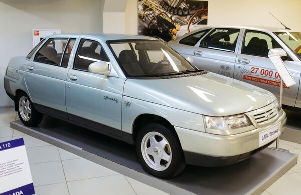 Автомобиль Lada Премьер в музее прототипов АвтоВАЗ в Тольятти Автомобиль Lada Премьер в музее прототипов АвтоВАЗ в Тольятти