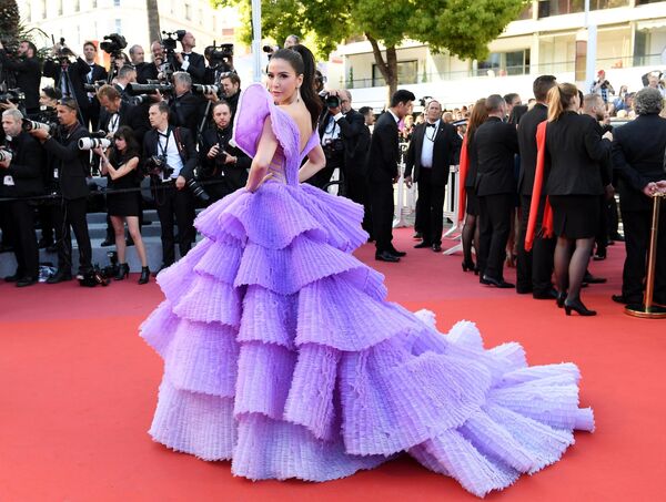 Модель Шририта Дженсен на красной дорожке премьеры фильма Рокетмен в рамках 72-го Каннского международного кинофестиваля Модель Шририта Дженсен на красной дорожке премьеры фильма Рокетмен в рамках 72-го Каннского международного кинофестиваля