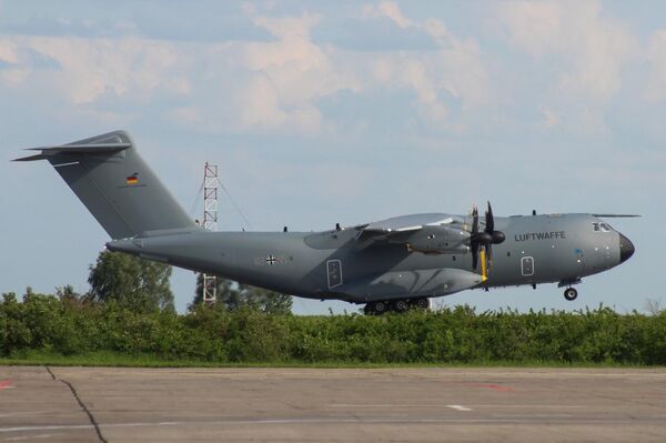 Самолет НАТО Airbus A400M ВВС Германии в Кемерово Самолет НАТО Airbus A400M ВВС Германии в Кемерово