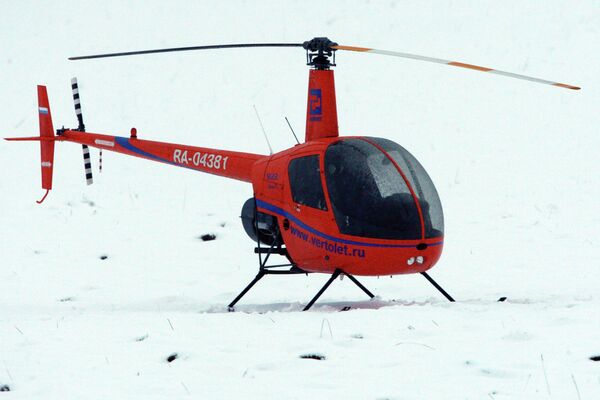 Легкий двухместный вертолет Robinson R22. Легкий двухместный вертолет Robinson R22.