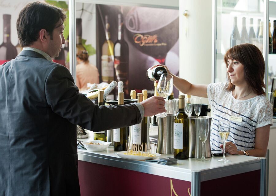 На выставке грузинского вина WinExpo Georgia 2013 в Тбилиси На выставке грузинского вина WinExpo Georgia 2013 в Тбилиси
