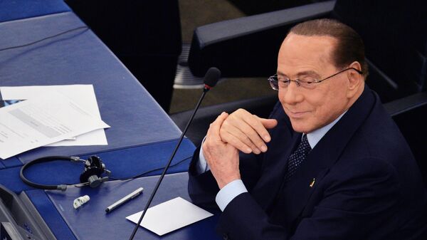 Экс-премьер Италии Берлускони поступил в больницу, сообщают СМИ