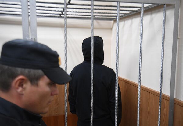 Олег Медведев в зале заседаний Басманного суда города Москвы Олег Медведев в зале заседаний Басманного суда города Москвы