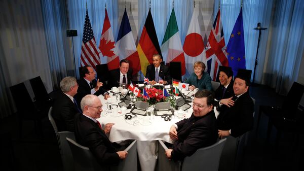 Заседание лидеров G7 в ходе саммита по ядерной безопасности в Гааге, Нидерланды. 2014 год Заседание лидеров G7 в ходе саммита по ядерной безопасности в Гааге, Нидерланды. 2014 год