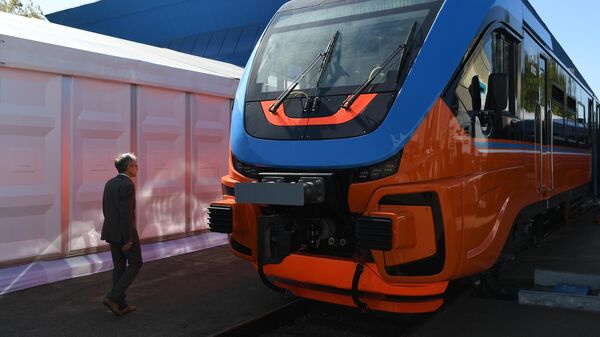 Рельсовый автобус РА-3 на международном железнодорожном салоне PRO//Движение.Экспо Рельсовый автобус РА-3 на международном железнодорожном салоне PRO//Движение.Экспо