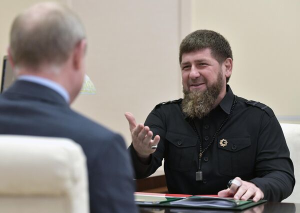 Глава Чеченской Республики Рамзан Кадыров во время встречи с президентом РФ Владимиром Путиным. 31 августа 2019 Глава Чеченской Республики Рамзан Кадыров во время встречи с президентом РФ Владимиром Путиным. 31 августа 2019