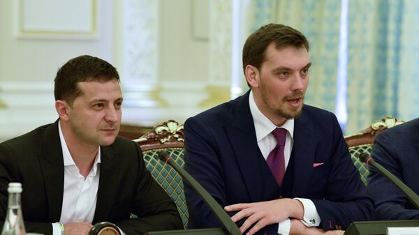 Президент Украины Владимир Зеленский и премьер-министр Украины Алексей Гончарук Президент Украины Владимир Зеленский и премьер-министр Украины Алексей Гончарук