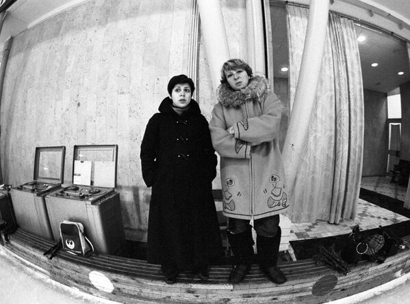 Ирина Роднина и ее тренер Татьяна Тарасова Ирина Роднина и ее тренер Татьяна Тарасова