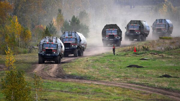 Звенья понтонно-мостового парка ПМП во время стратегических командно-штабных учений Центр-2019 в Кемеровской области Звенья понтонно-мостового парка ПМП во время стратегических командно-штабных учений Центр-2019 в Кемеровской области
