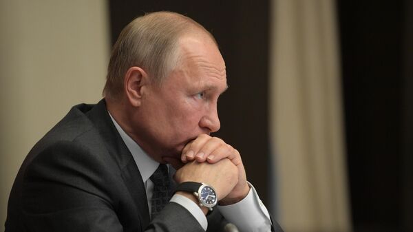 Президент РФ Владимир Путин проводит совещание по вопросам ликвидации последствий паводков в Иркутской области и на Дальнем Востоке Президент РФ Владимир Путин проводит совещание по вопросам ликвидации последствий паводков в Иркутской области и на Дальнем Востоке