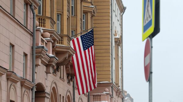 Россия не уведомила США о переводе Уилана в колонию, заявили в посольстве