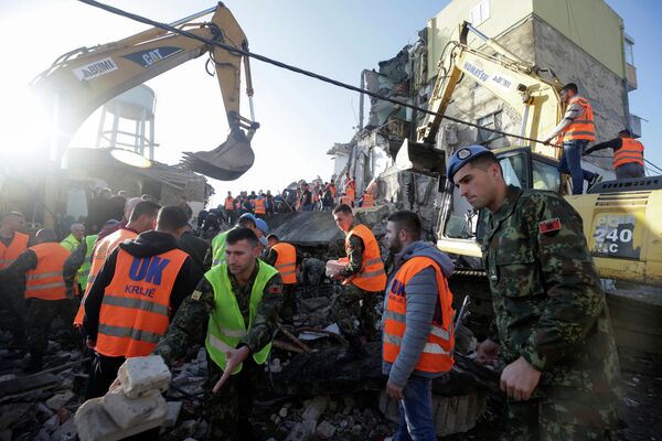 Последствия землетрясения в Албании Последствия землетрясения в Албании