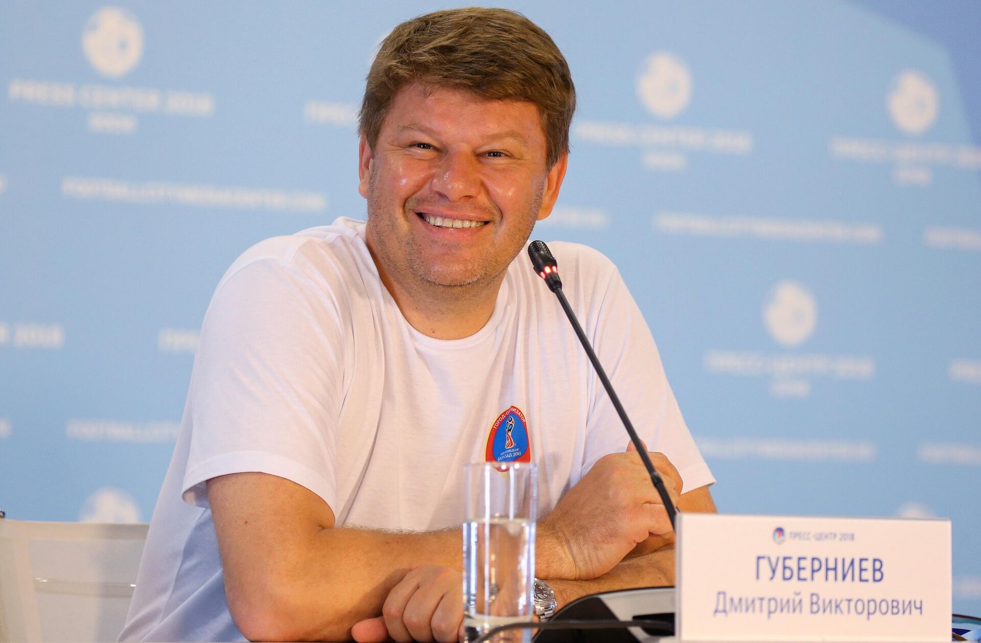 Спортивный комментатор Дмитрий Губерниев Спортивный комментатор Дмитрий Губерниев - РИА Новости, 1920, 01.02.2021