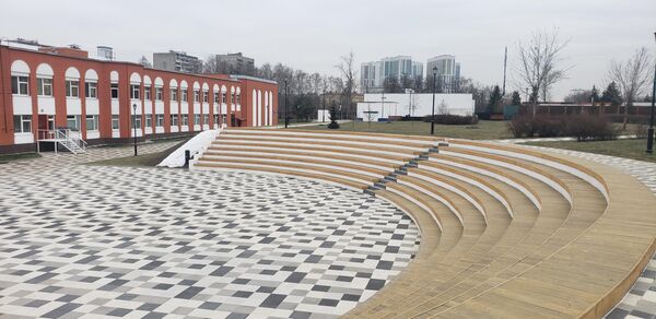 Амфитеатр в Детском Черкизовском парке Амфитеатр в Детском Черкизовском парке