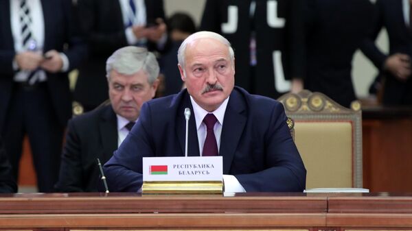 Кремль прокомментировал слова Лукашенко о "раздорожье" между странами
