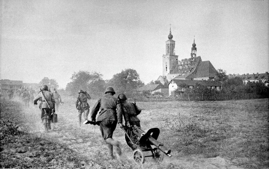 Великая Отечественная война 1941–1945 гг. Июль - начало августа 1944 года. Бои на подступах к Варшаве