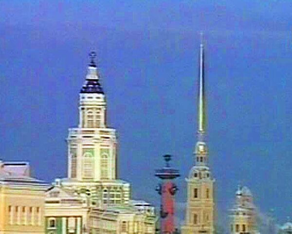История спасения знаменитых ленинградских шпилей в 1942-ом История спасения знаменитых ленинградских шпилей в 1942-ом