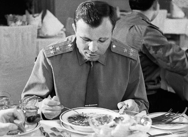Обед Юрия Гагарина Обед Юрия Гагарина
