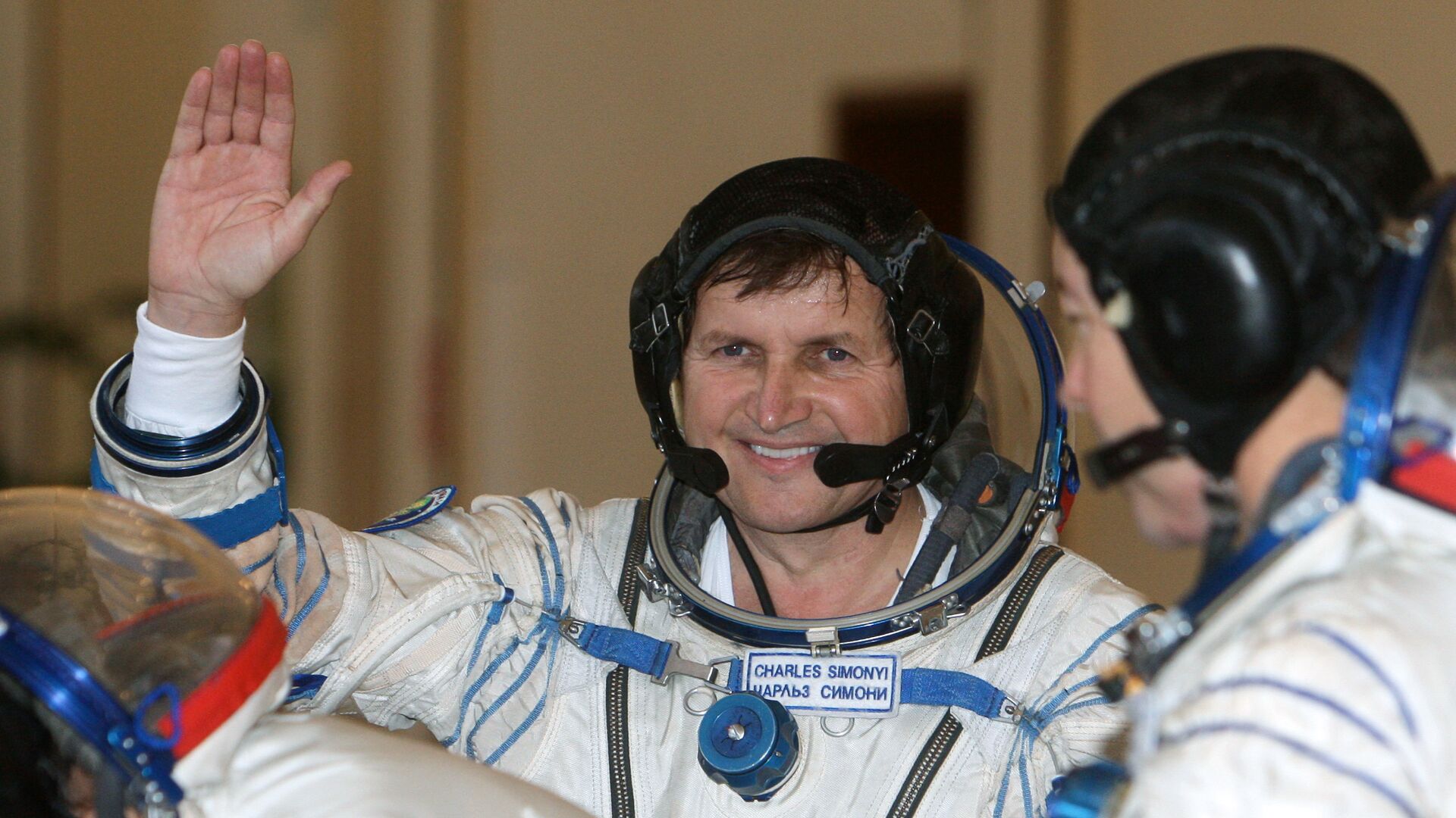 Жена космического туриста Симони не пустила его в космос в третий раз