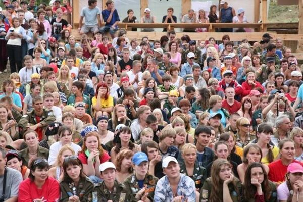 Средняя продолжительность жизни за последние 5 лет выросла на 4 года Средняя продолжительность жизни за последние 5 лет выросла на 4 года