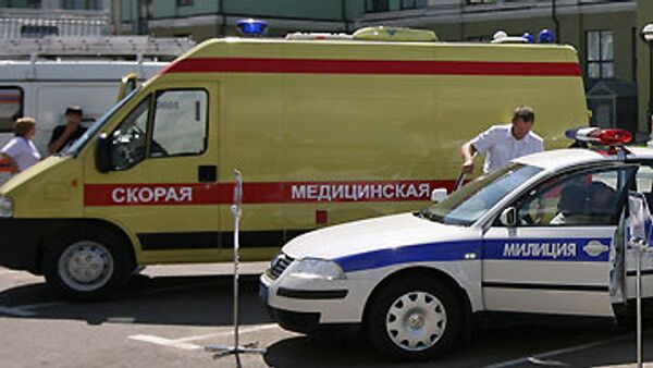 Скорая помощь и милиция Скорая помощь и милиция