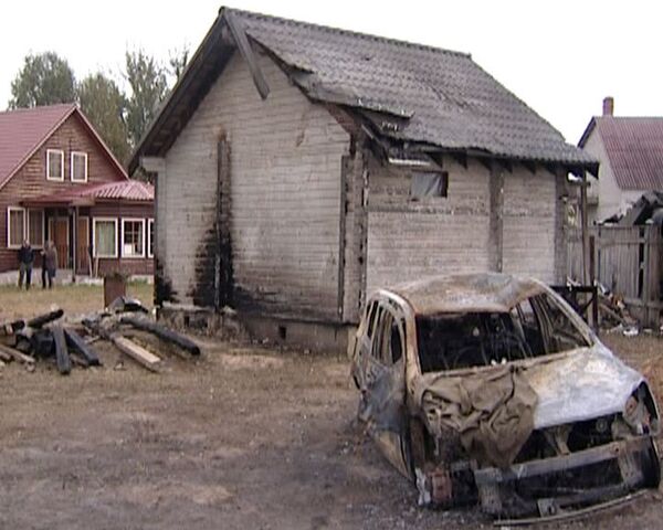Дачники после крушения Су-27: ждут компенсации и борются за жизнь Дачники после крушения Су-27: ждут компенсации и борются за жизнь