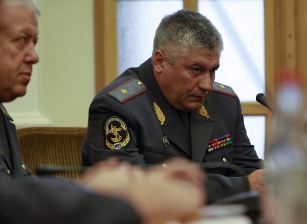 Начальником ГУВД Москвы назначен Владимир Колокольцев Начальником ГУВД Москвы назначен Владимир Колокольцев