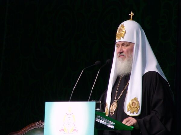 Патриарх Кирилл на встрече с молодежью в Нижнем Новгороде Патриарх Кирилл на встрече с молодежью в Нижнем Новгороде
